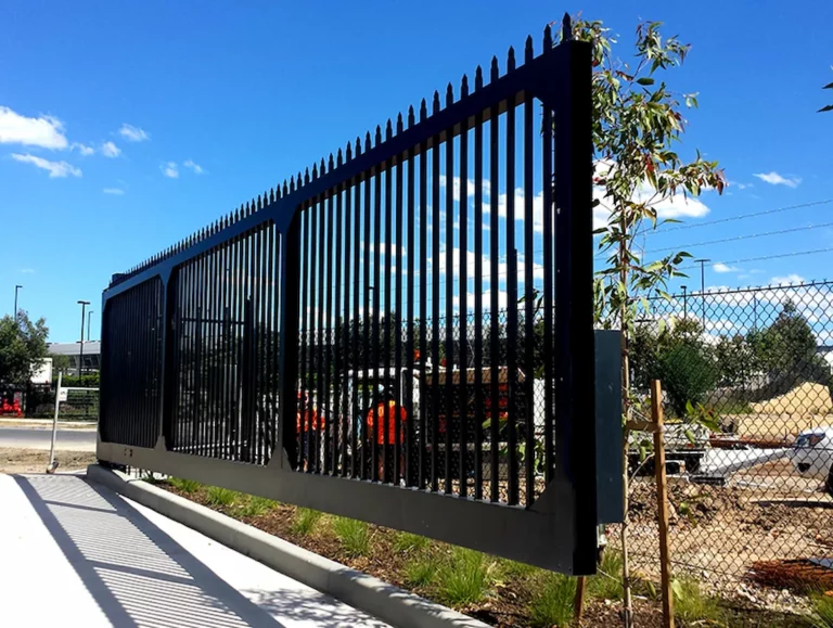 Gates 2 security fence Gate
