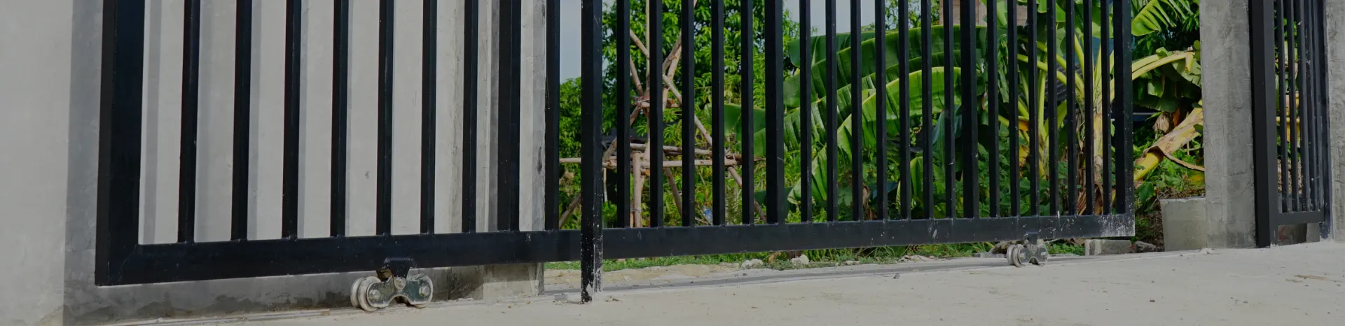 Sliding Gate
